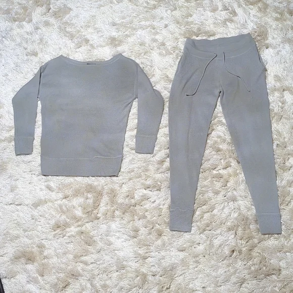 Nasty Gal Weekend Loading Knit Sweater and Joggers Gray Lounge Set 4 - Picture 6 of 14